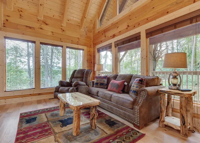 Simply Unforgettable Villa Gatlinburg
